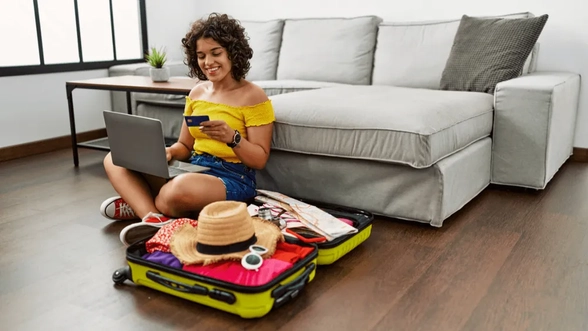 How do travel credit cards work? 5 reasons to get one